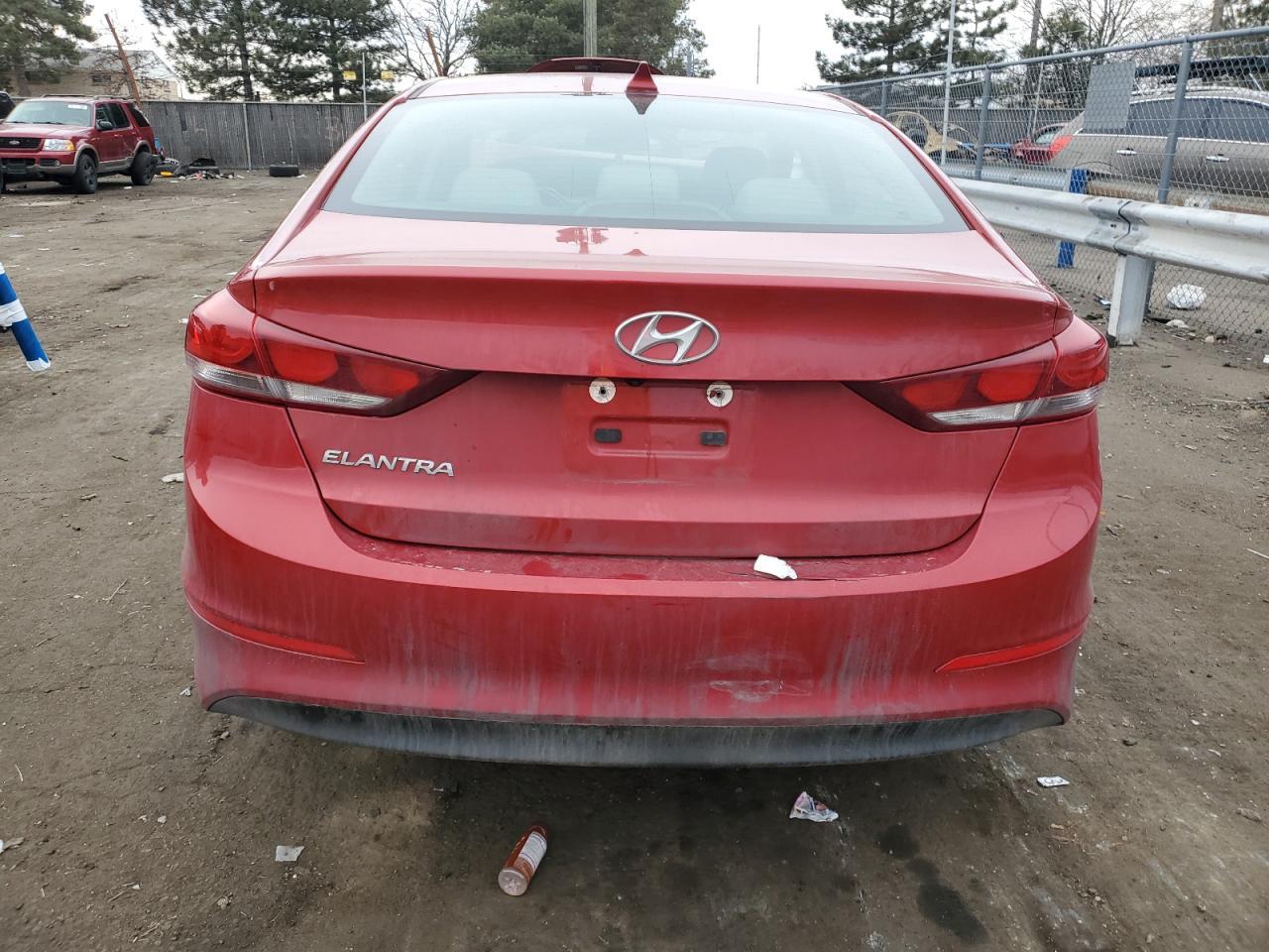 2018 HYUNDAI ELANTRA SE - Фото 6
