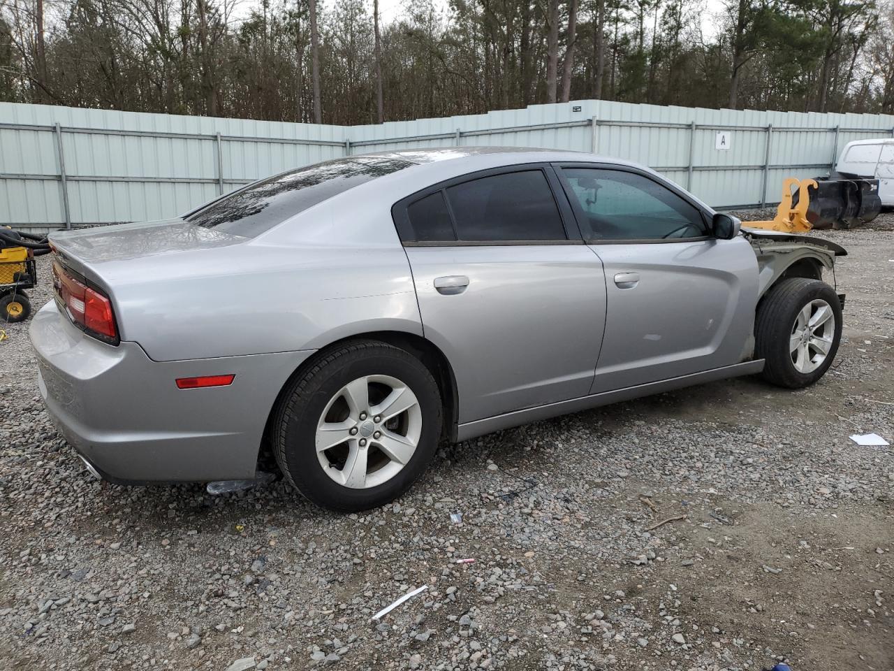2014 DODGE CHARGER SE - Image 3