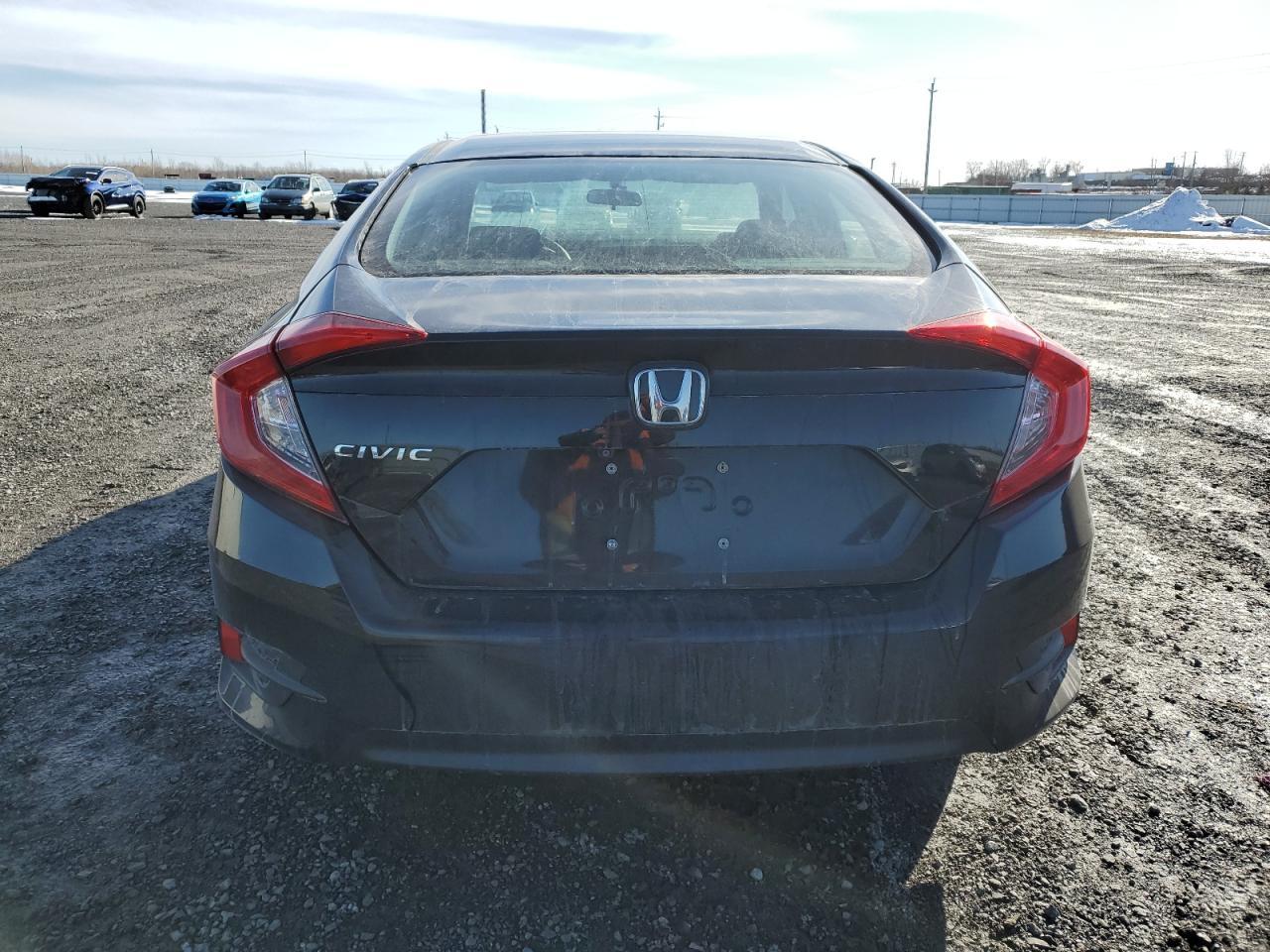 2016 HONDA CIVIC LX - Image 6