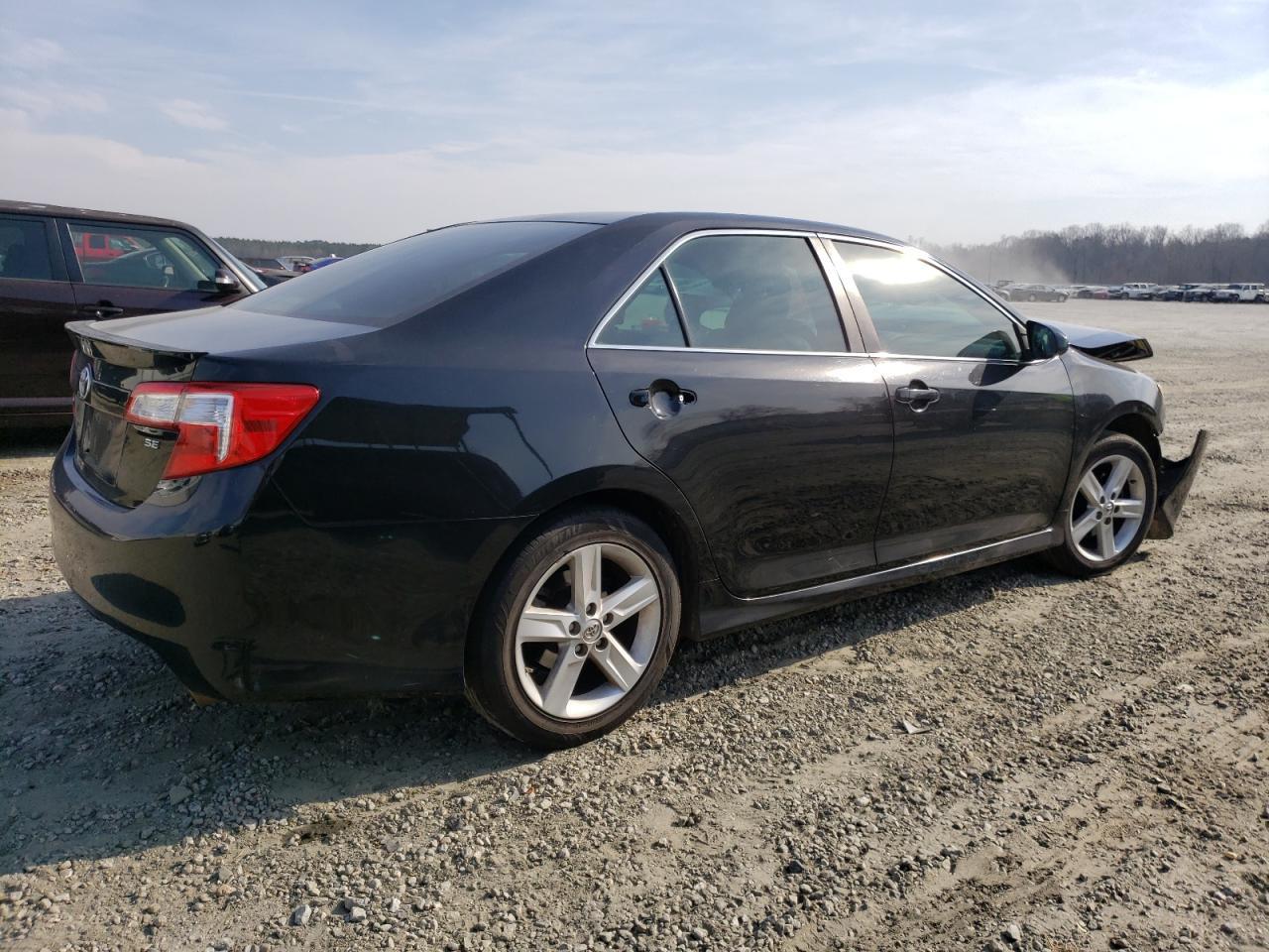 2013 TOYOTA CAMRY L - Image 3