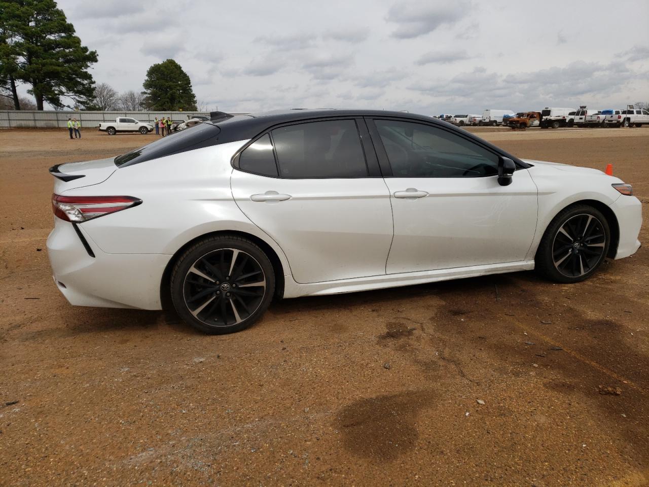 2018 TOYOTA CAMRY XSE - Image 3