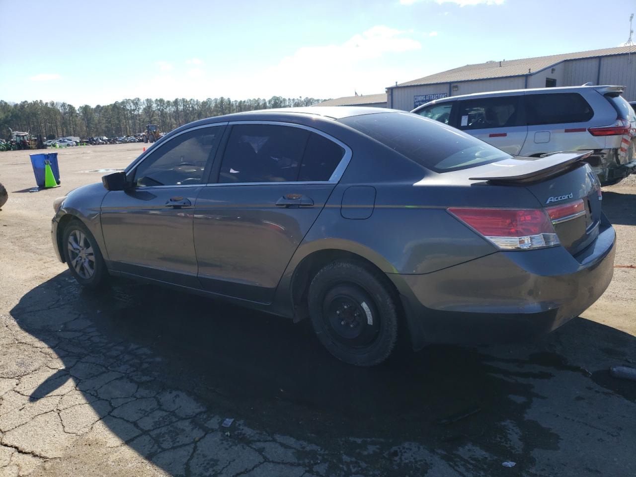 2012 HONDA ACCORD SE - Image 2
