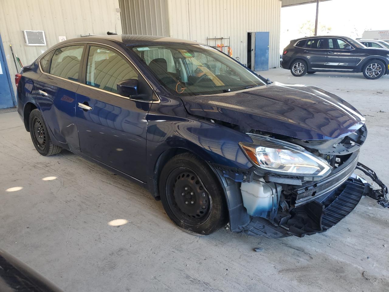 2017 NISSAN SENTRA S - Фото 4