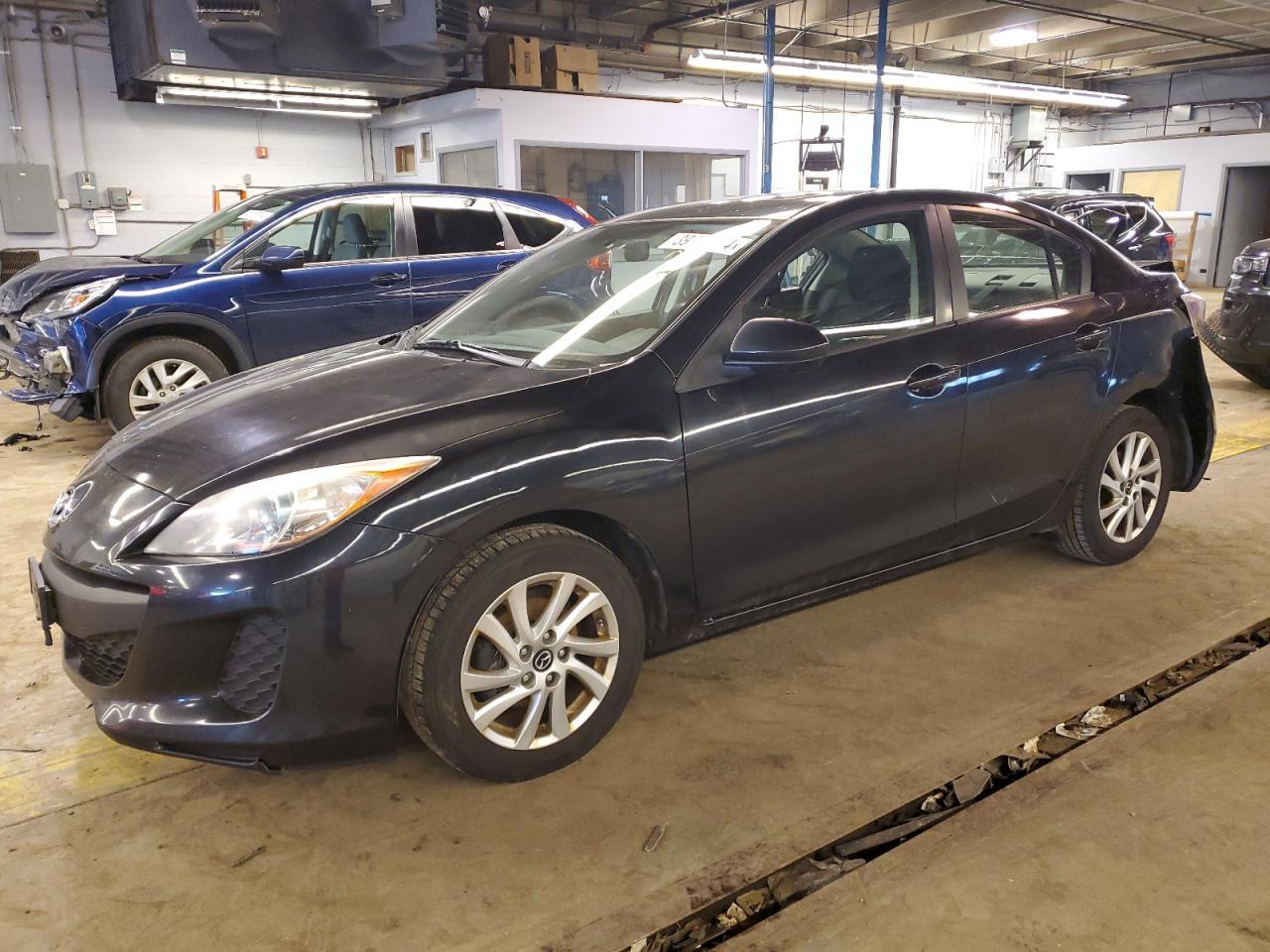2013 MAZDA 3 I