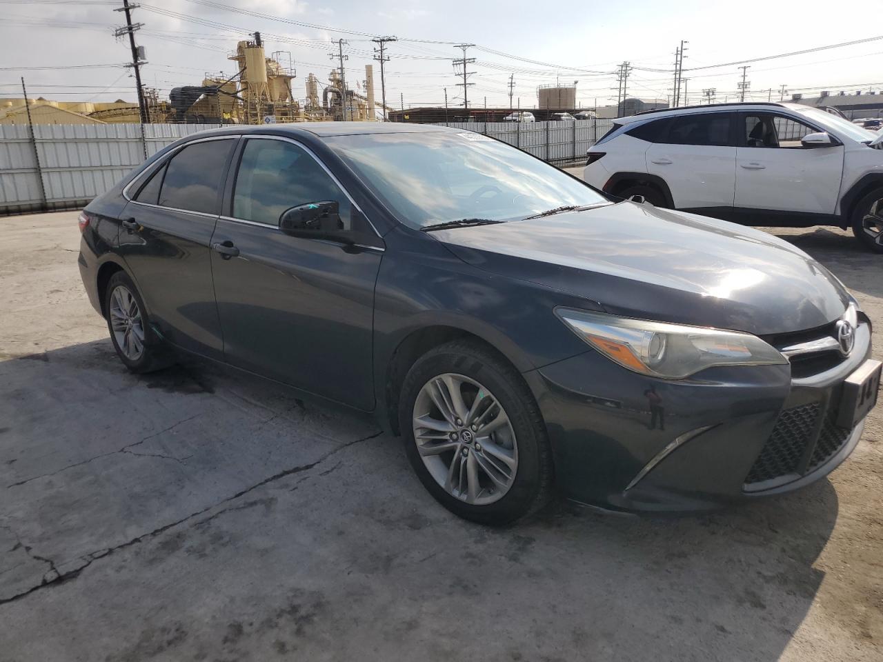 2016 TOYOTA CAMRY LE - Image 4