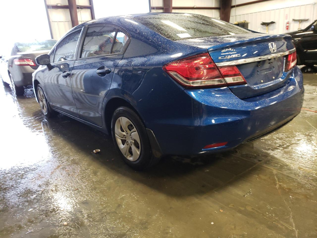 2015 HONDA CIVIC LX - Image 2