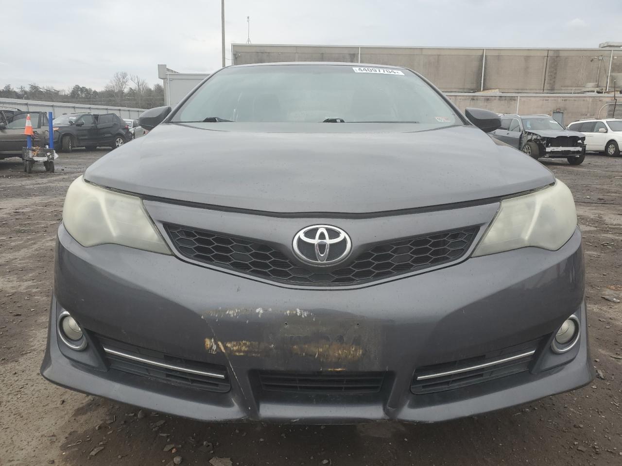 2013 TOYOTA CAMRY L - Фото 5
