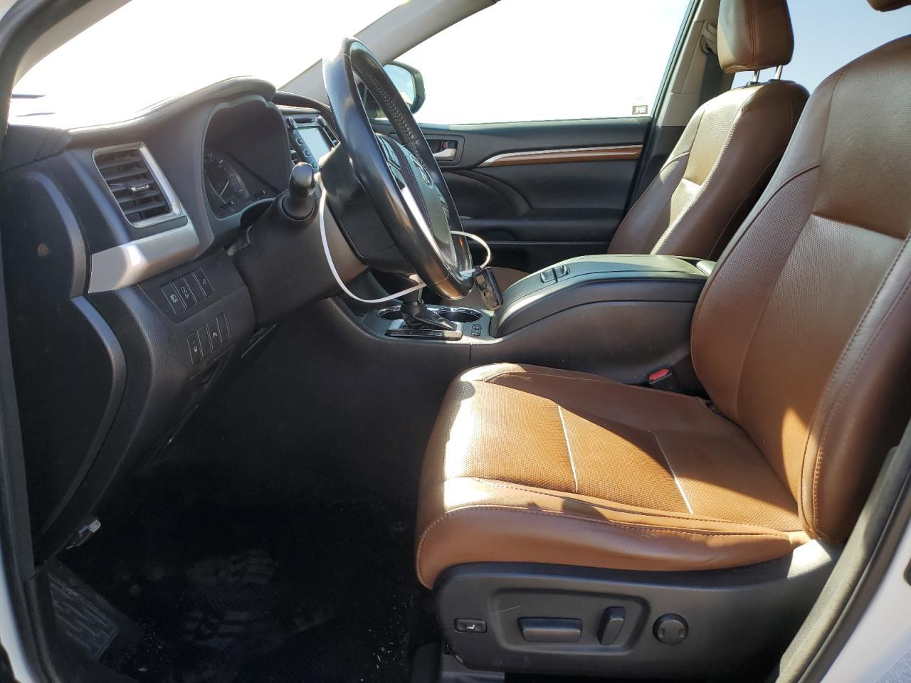 2018 TOYOTA HIGHLANDER - Image 7
