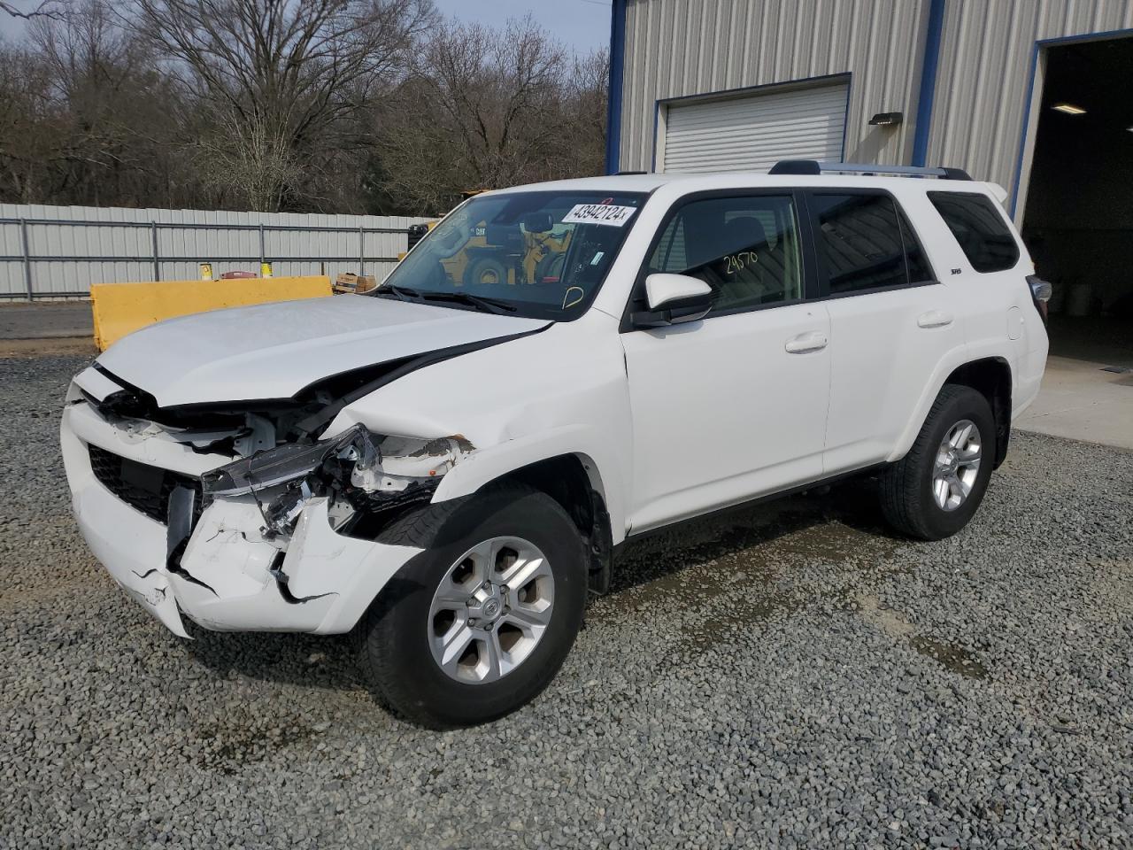 2023 TOYOTA 4RUNNER SR car image