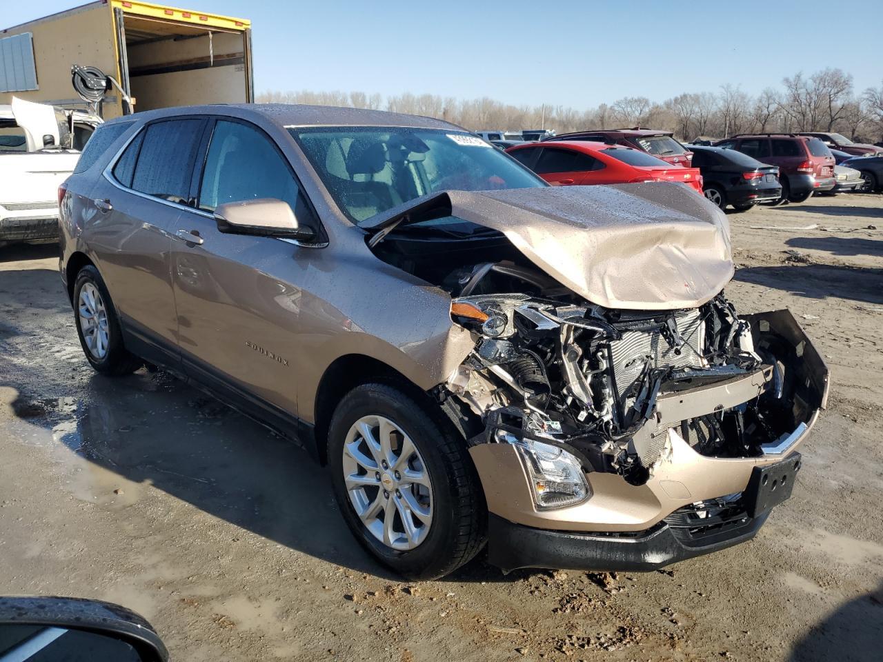 2019 CHEVROLET EQUINOX LT - Image 4