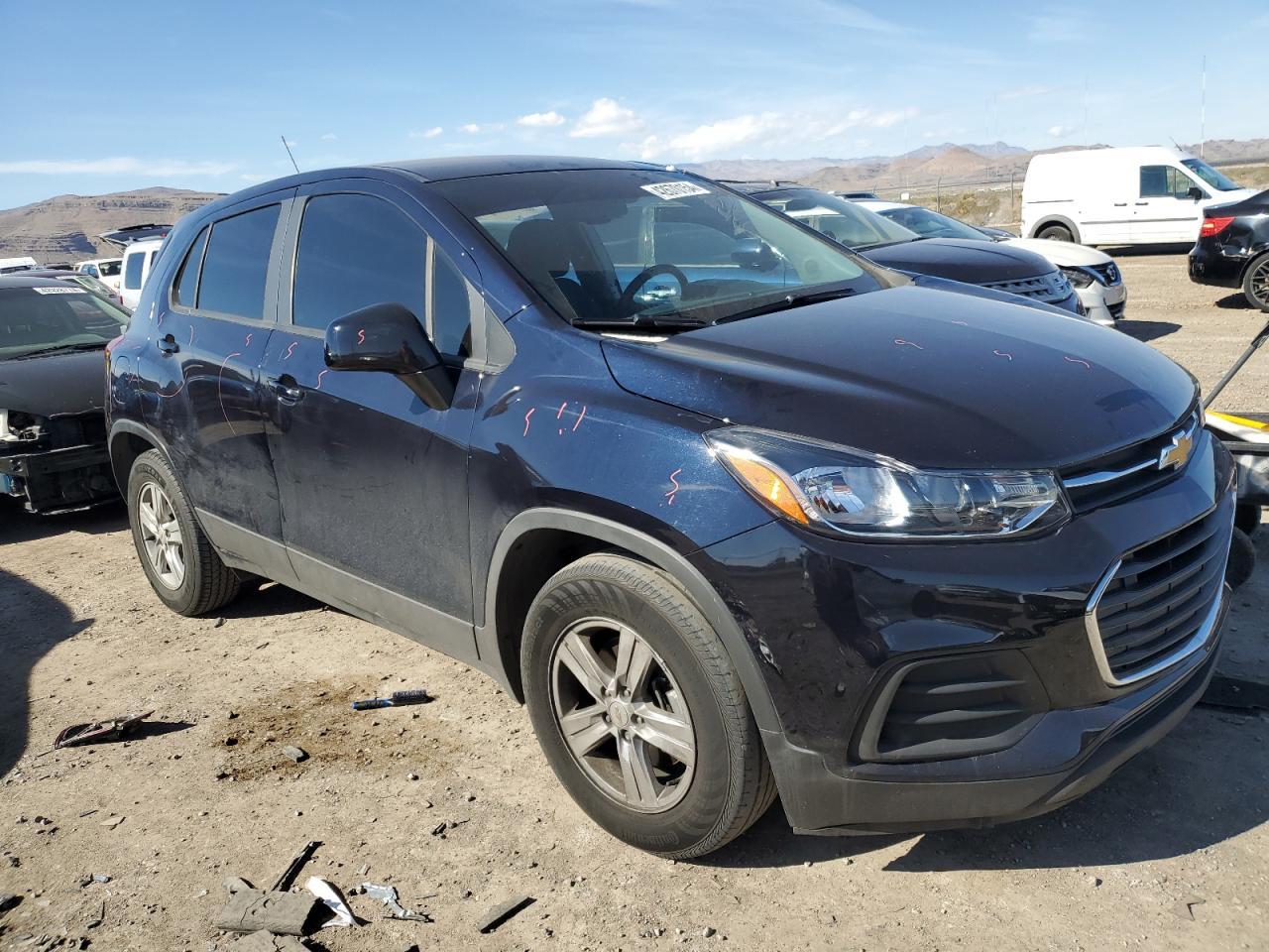 2021 CHEVROLET TRAX LS - Image 4
