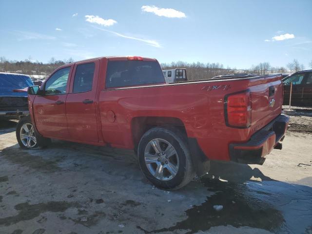 2018 Chevrolet Silverado K1500 Custom - Фото 2