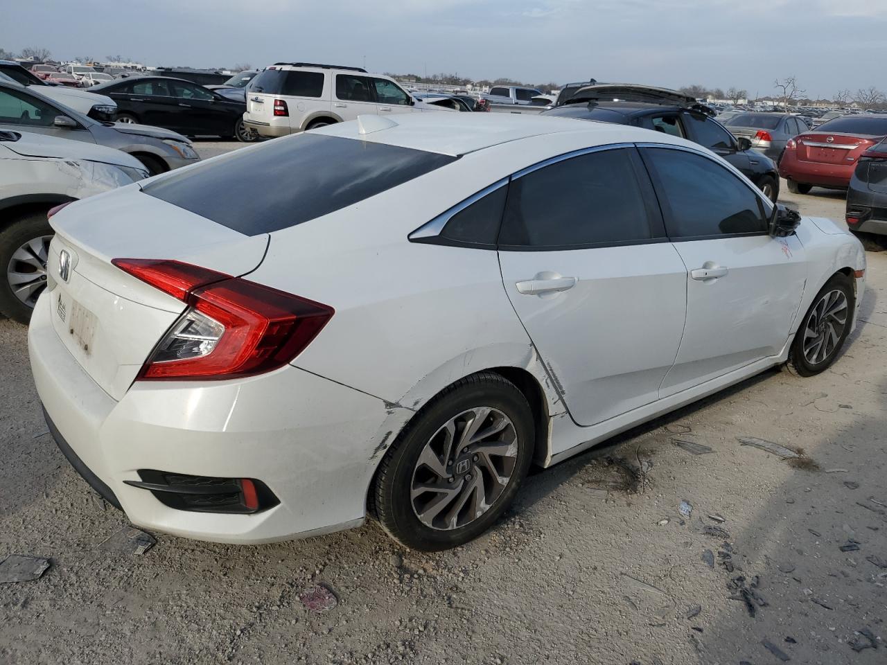 2018 HONDA CIVIC EX - Image 3