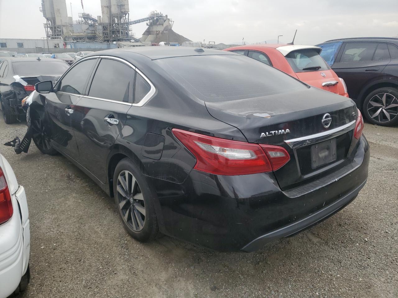 2018 NISSAN ALTIMA 2.5 - Image 2