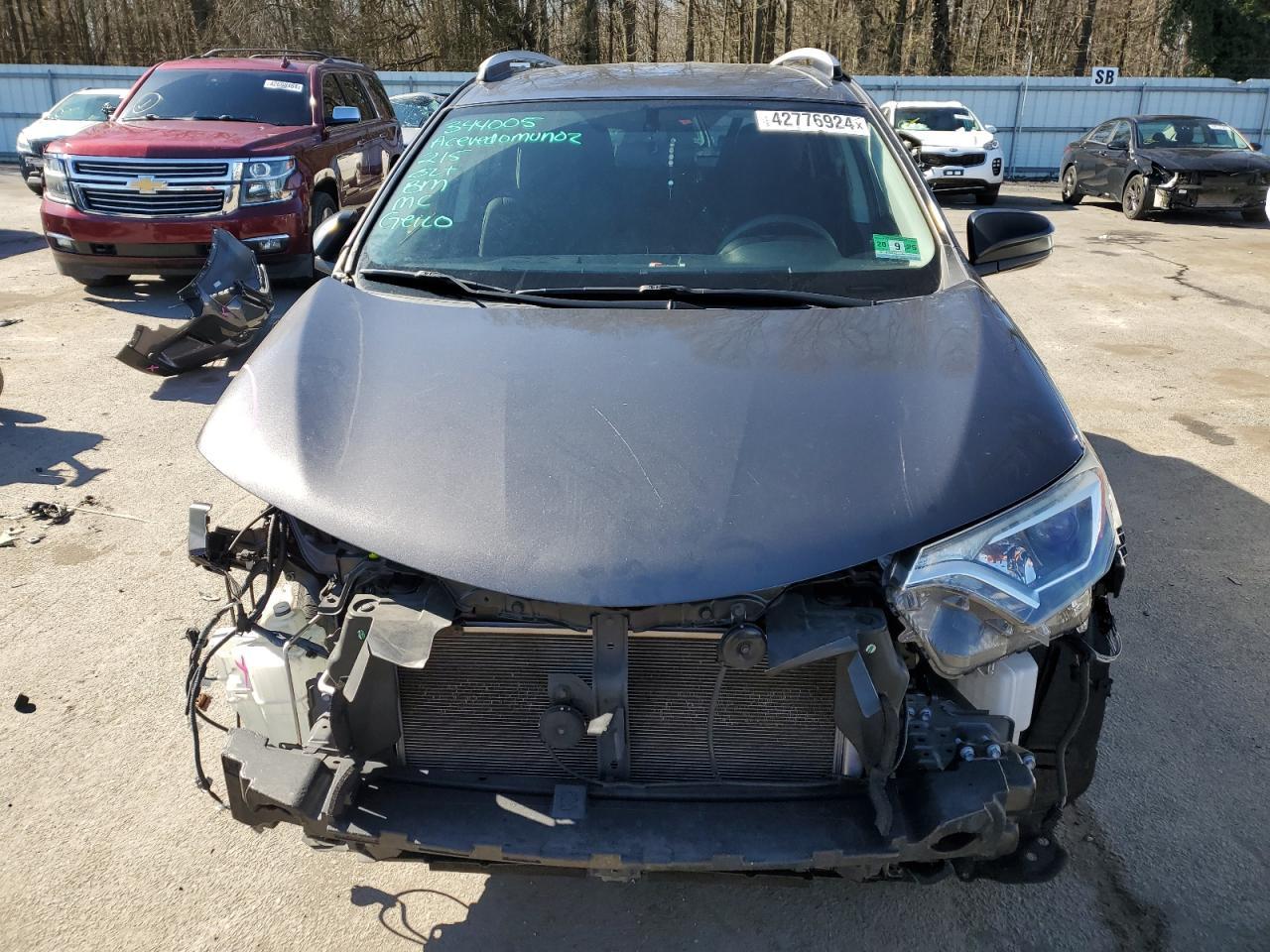 2016 TOYOTA RAV4 LE - Фото 5