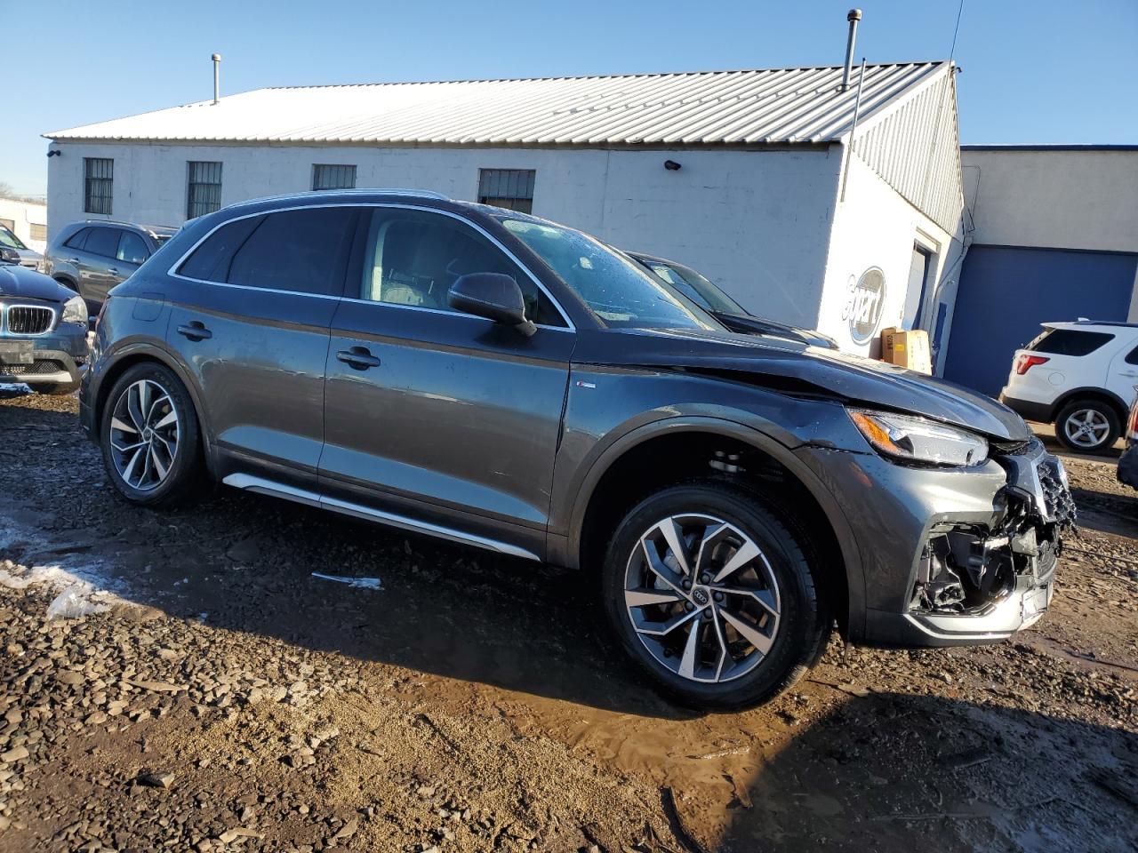 2022 AUDI Q5 PREMIUM - Image 4