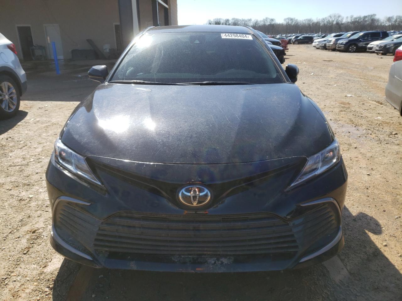 2023 TOYOTA CAMRY LE - Image 5
