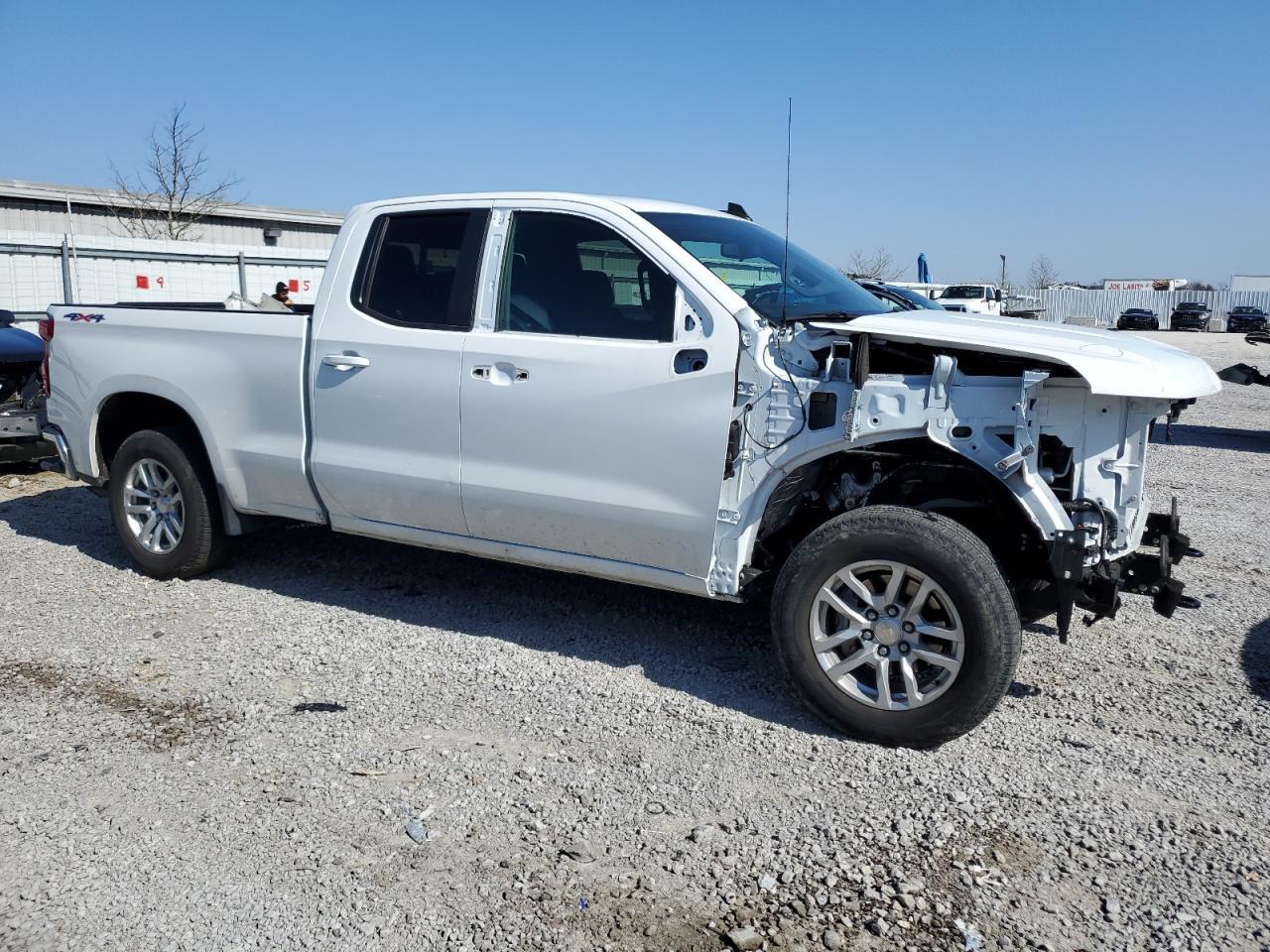 2020 CHEVROLET SILVERADO - Image 4