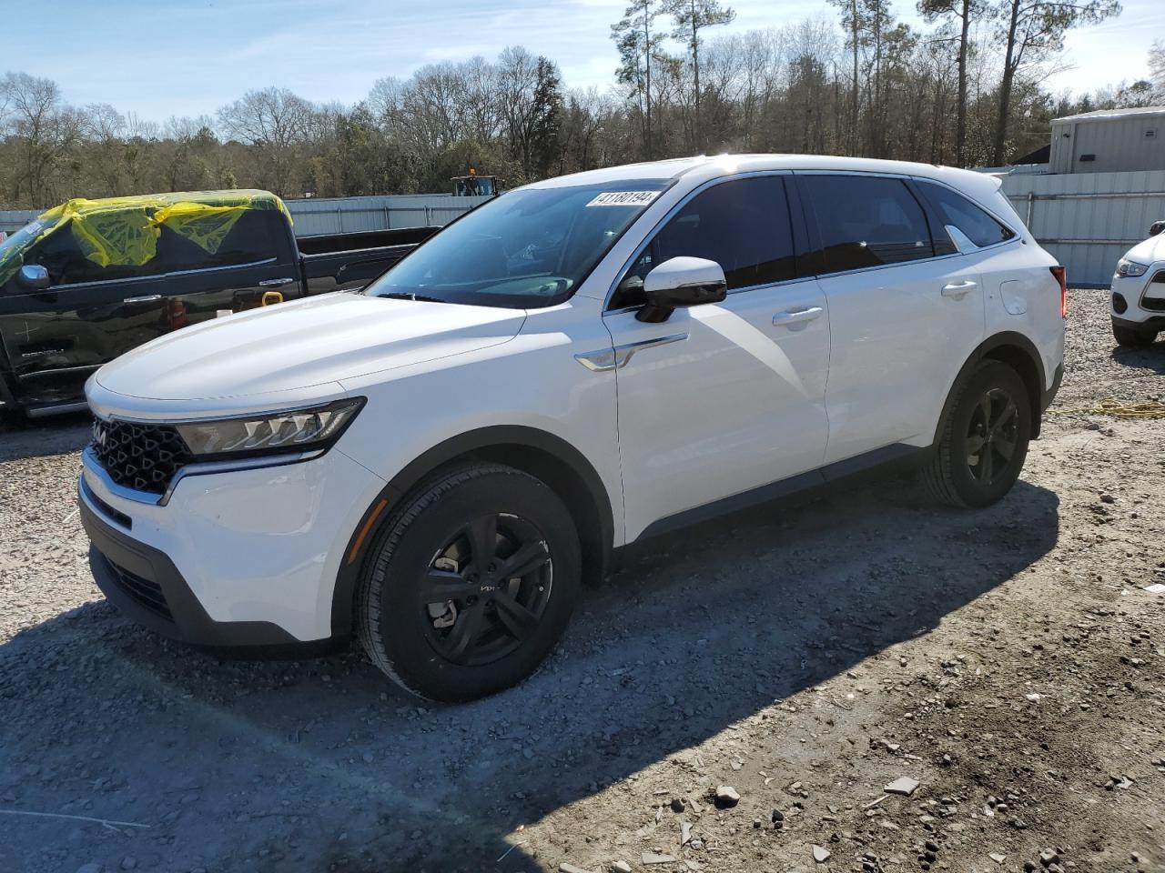 2023 KIA SORENTO LX