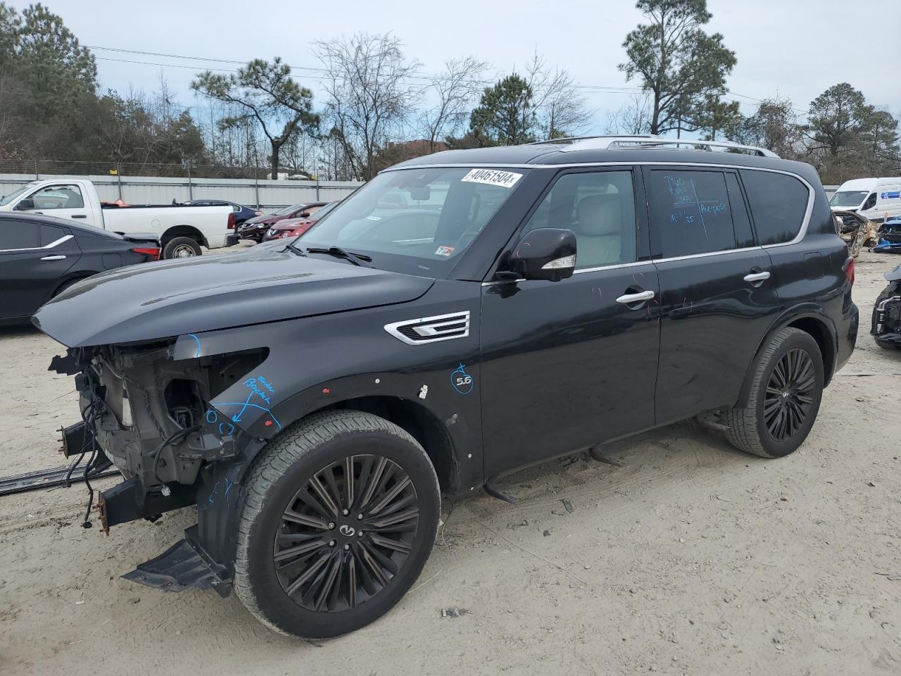 2019 INFINITI QX80 LUXE car image