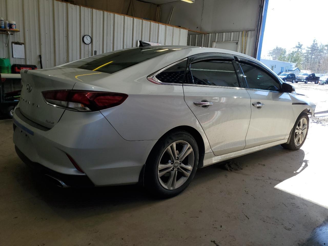 2018 HYUNDAI SONATA SPO - Image 3