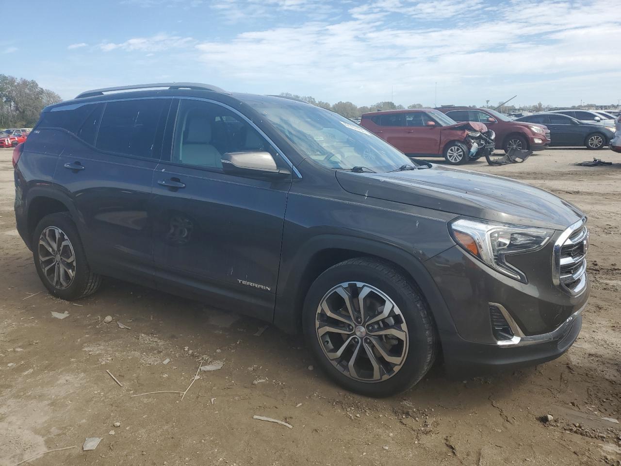 2019 GMC TERRAIN SL - Image 4