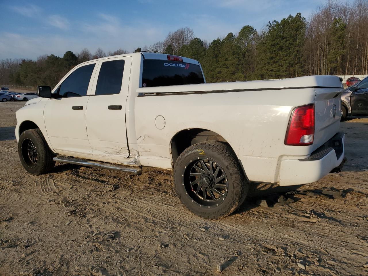 2014 RAM 1500 ST - Фото 2