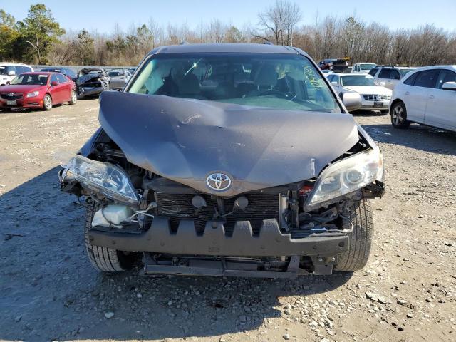 2015 Toyota Sienna Le - Фото 5