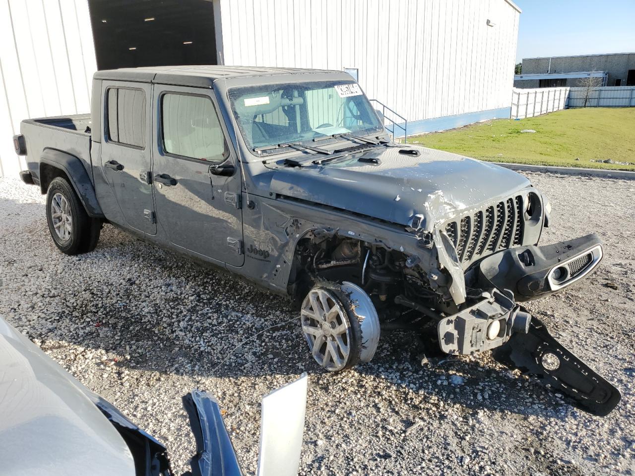 2023 JEEP GLADIATOR - Image 4