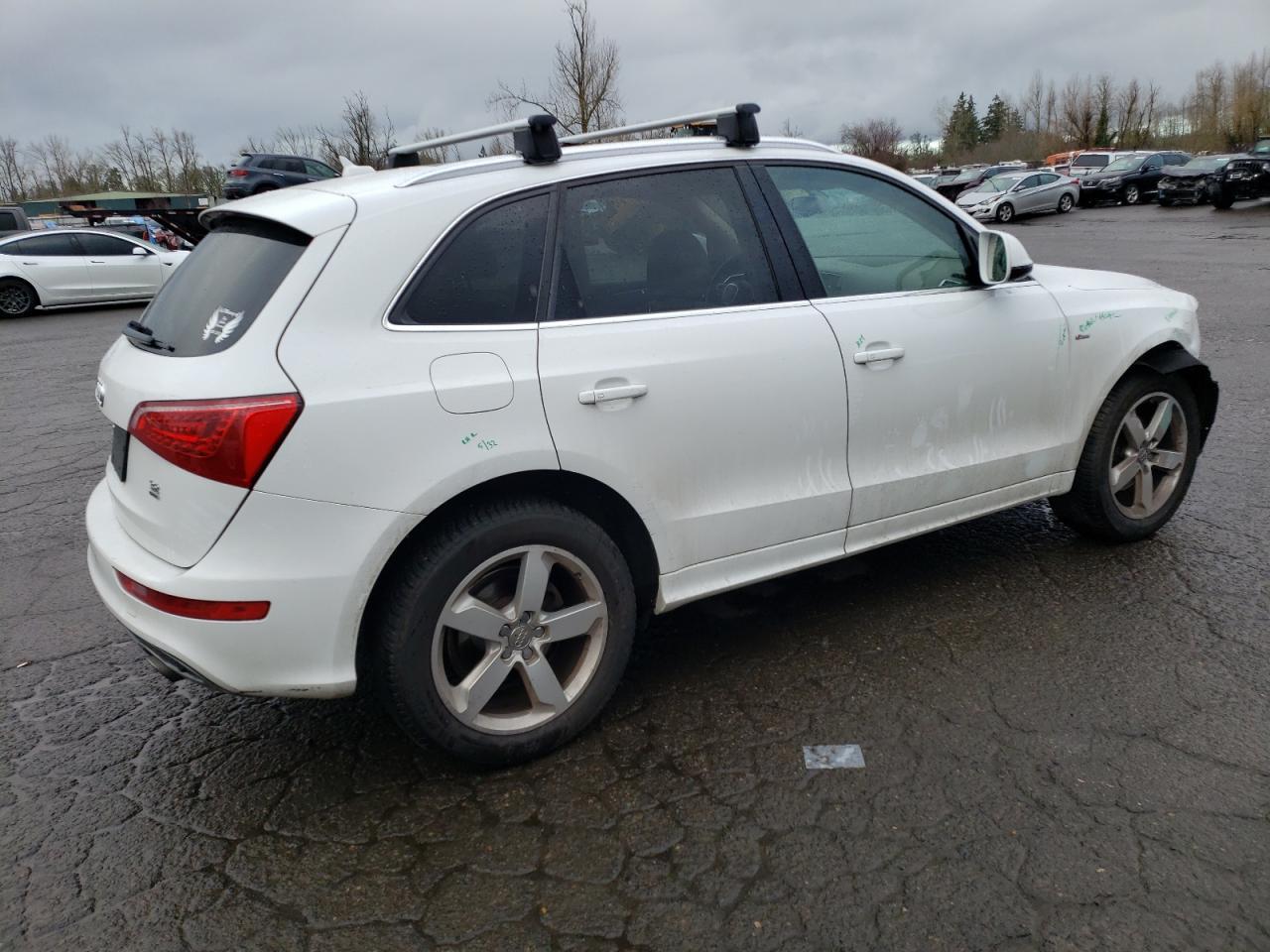 2011 AUDI Q5 PREMIUM - Image 3