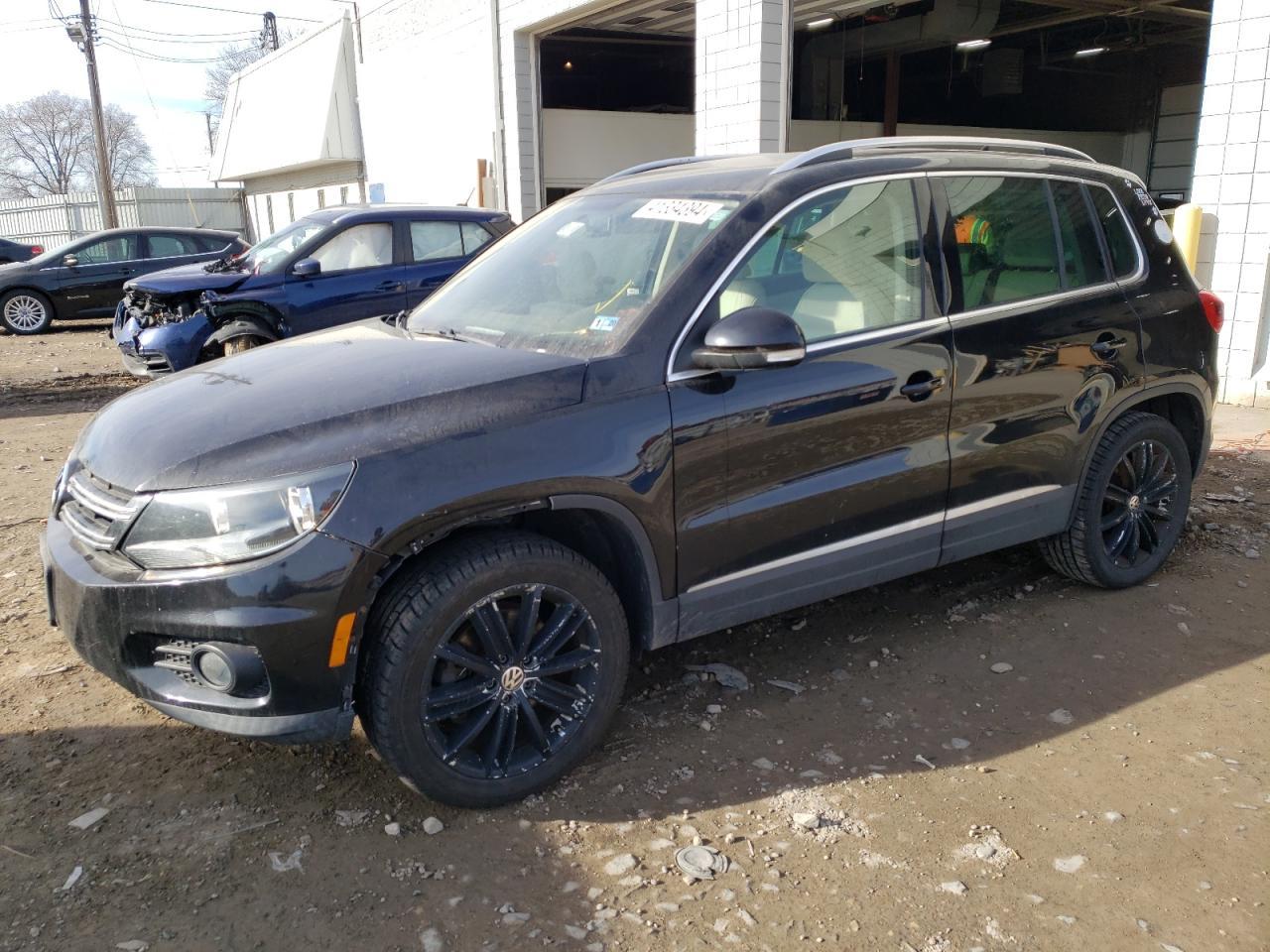 2014 VOLKSWAGEN TIGUAN S