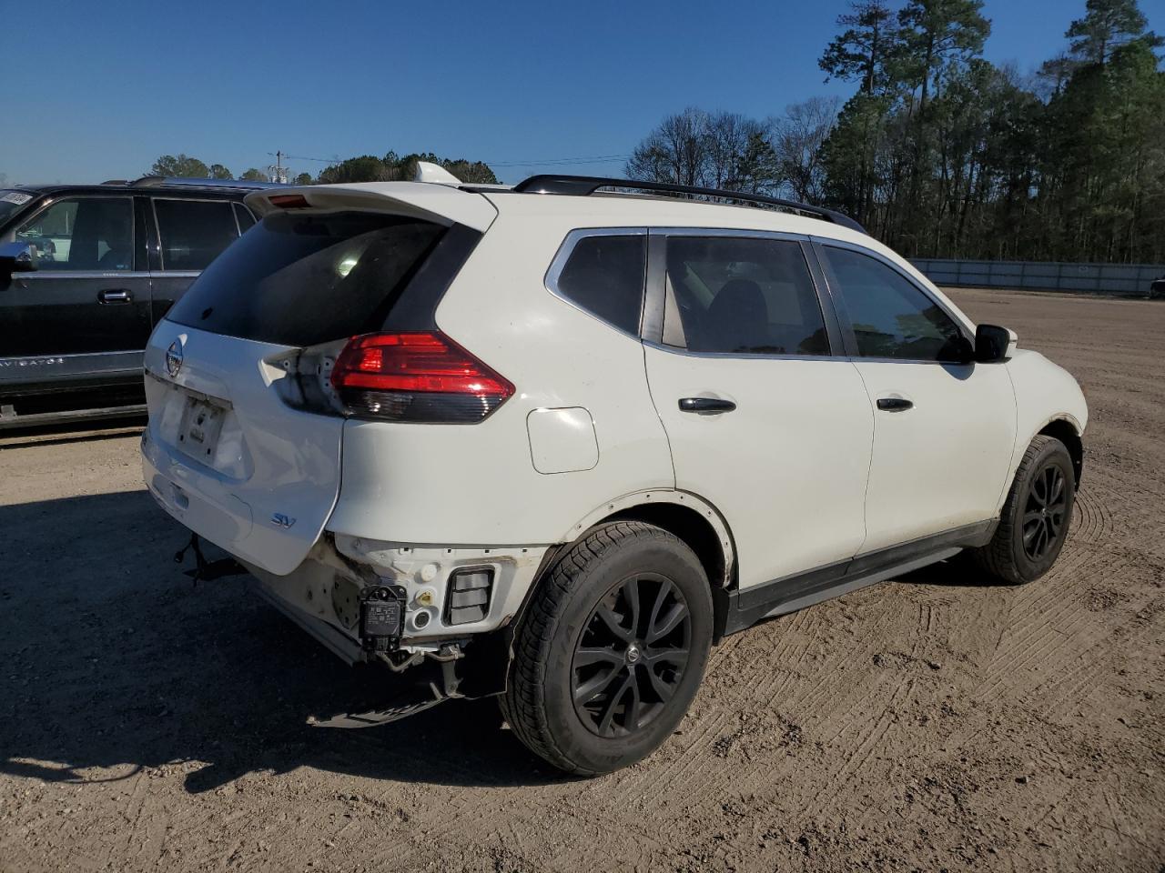 2017 NISSAN ROGUE S - Image 3