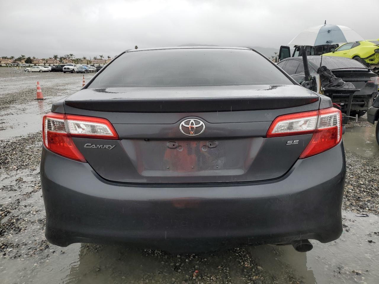 2014 TOYOTA CAMRY L - Фото 6