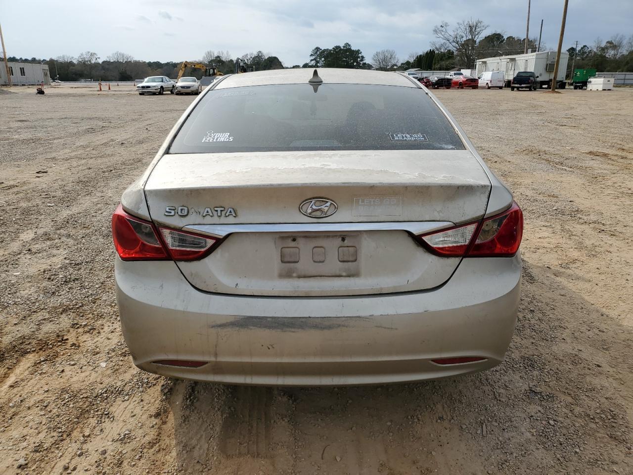 2011 HYUNDAI SONATA GLS - Image 6