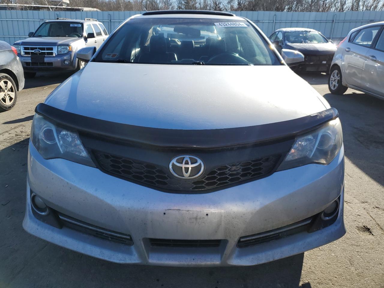 2014 TOYOTA CAMRY L - Image 5