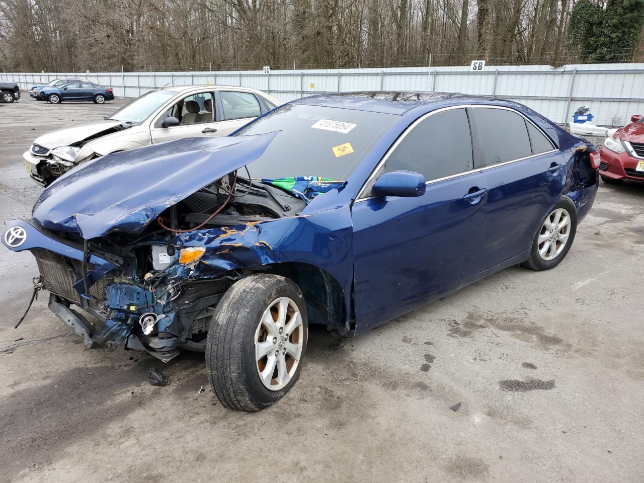 2011 TOYOTA CAMRY BASE car image