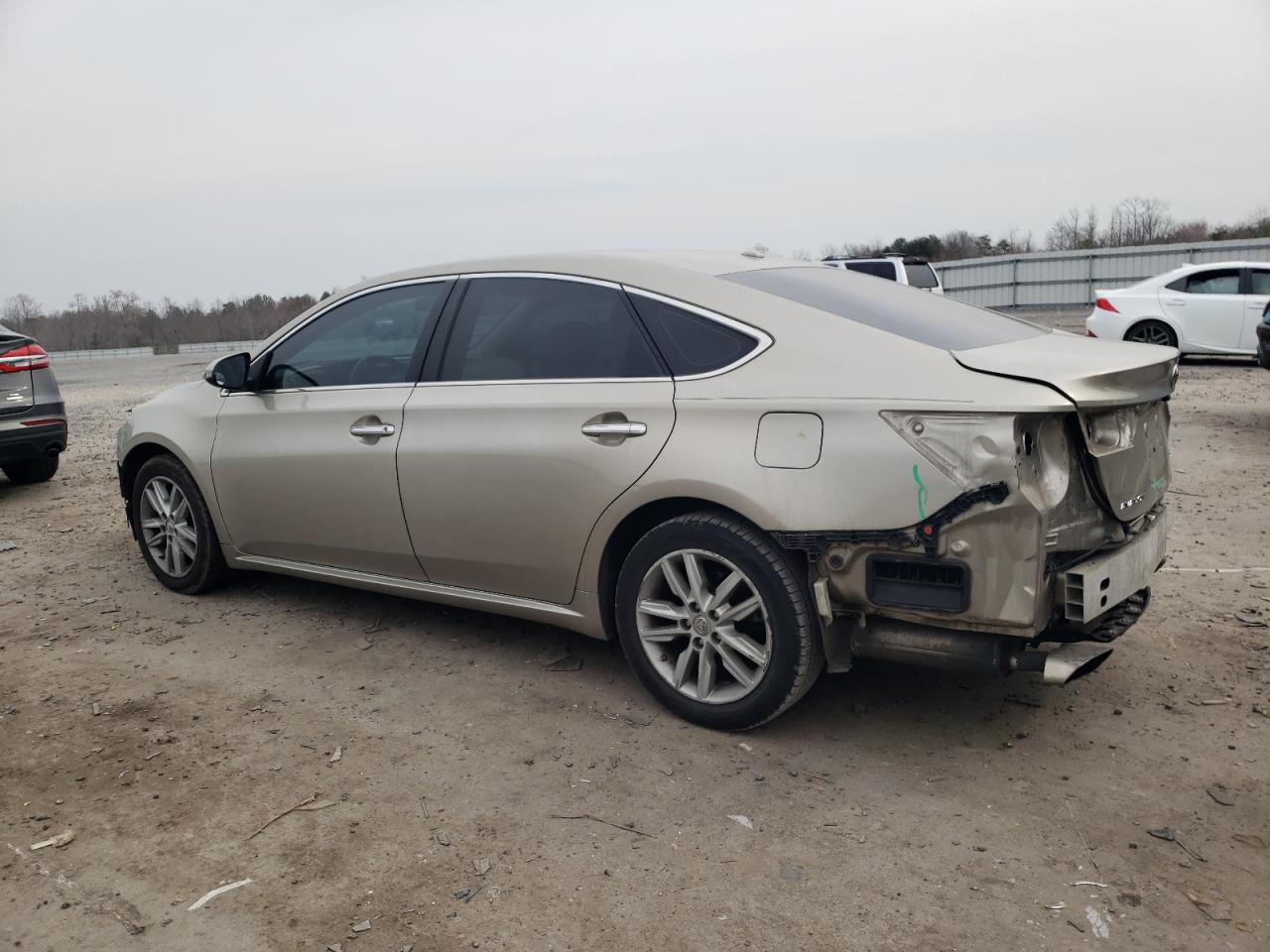 2015 TOYOTA AVALON XLE - Фото 2