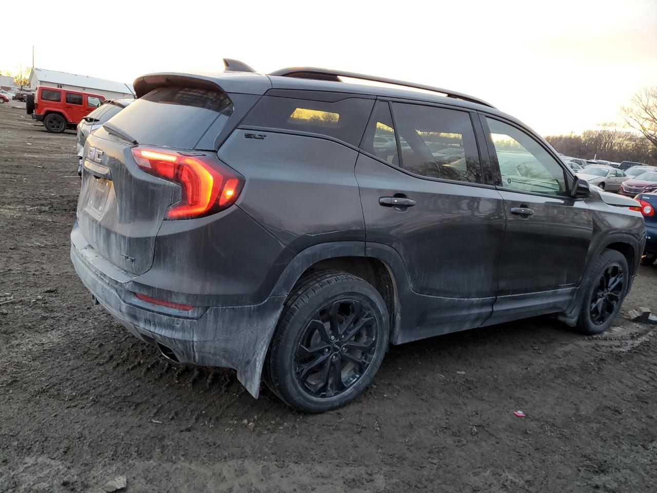 2019 GMC TERRAIN SL - Фото 3