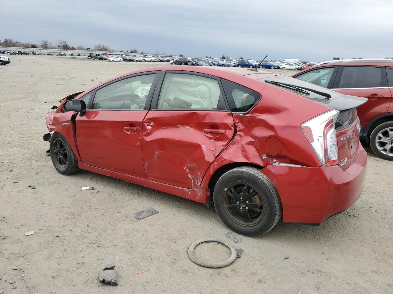 2015 TOYOTA PRIUS - Image 2
