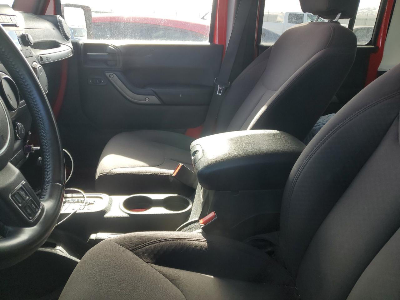 2015 JEEP WRANGLER U - Фото 7