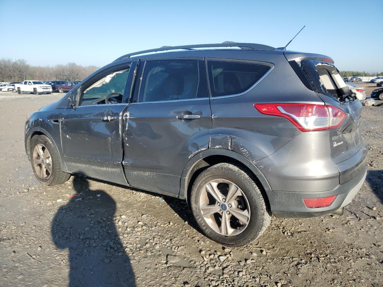 2013 FORD ESCAPE SE - Image 2