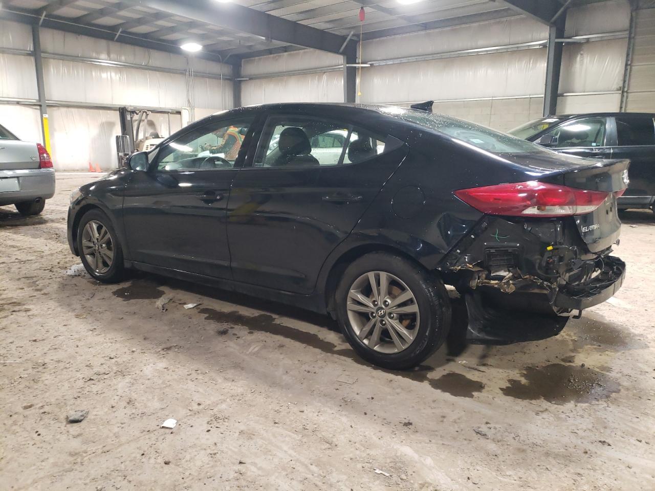 2018 HYUNDAI ELANTRA SE - Image 2