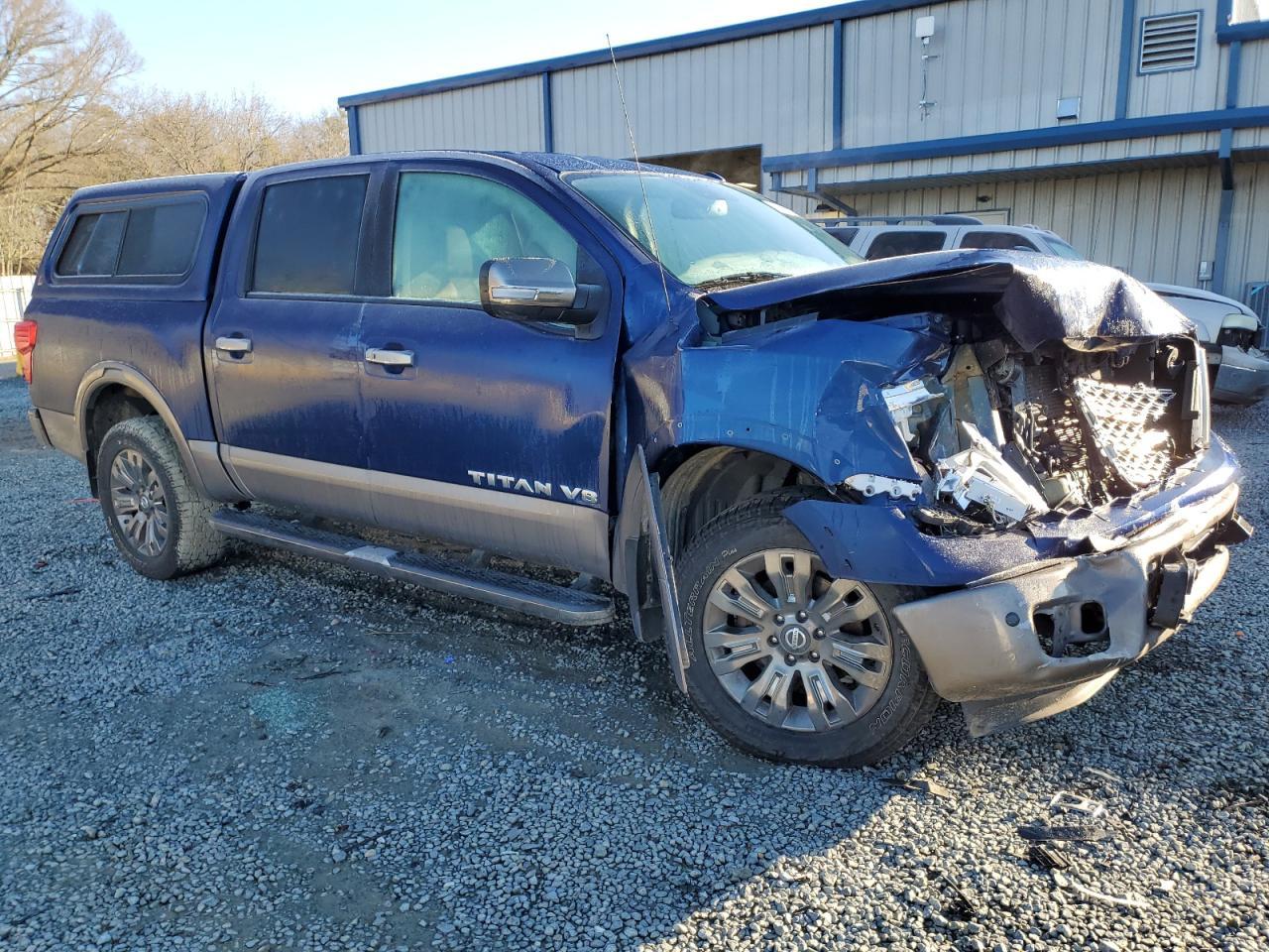 2018 NISSAN TITAN SV - Фото 4