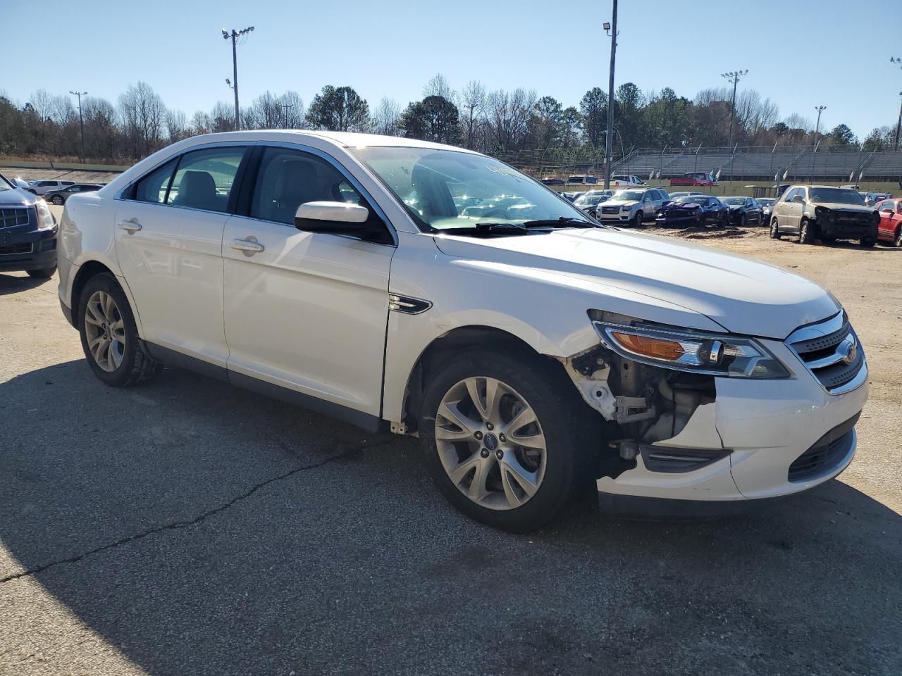 2012 FORD TAURUS SEL - Image 4