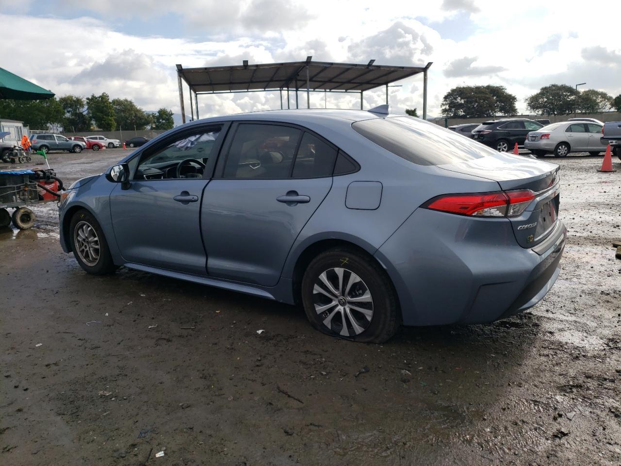 2022 TOYOTA COROLLA LE - Image 2