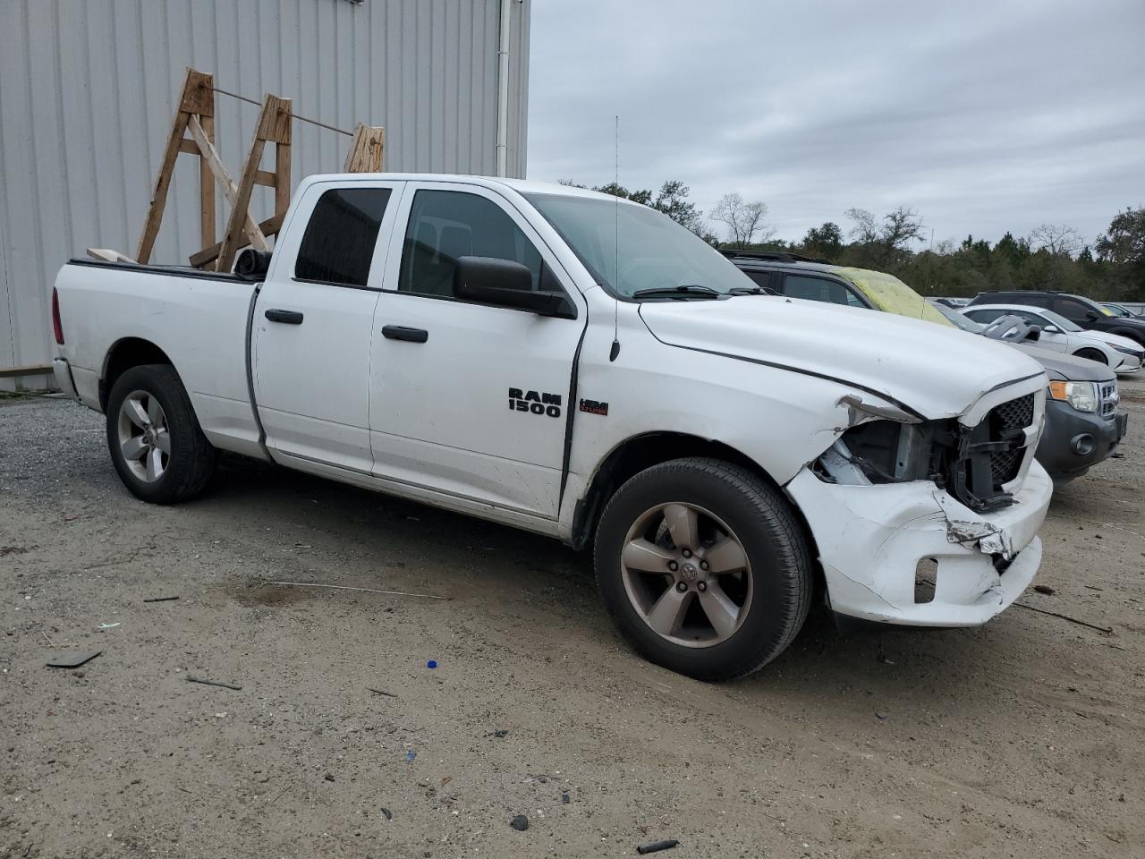 2015 RAM 1500 ST - Image 4
