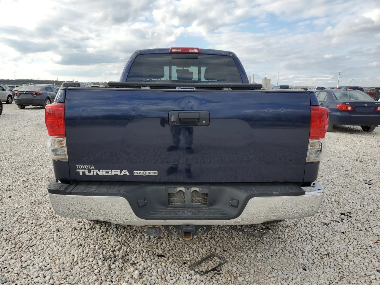 2011 TOYOTA TUNDRA DOU - Фото 6