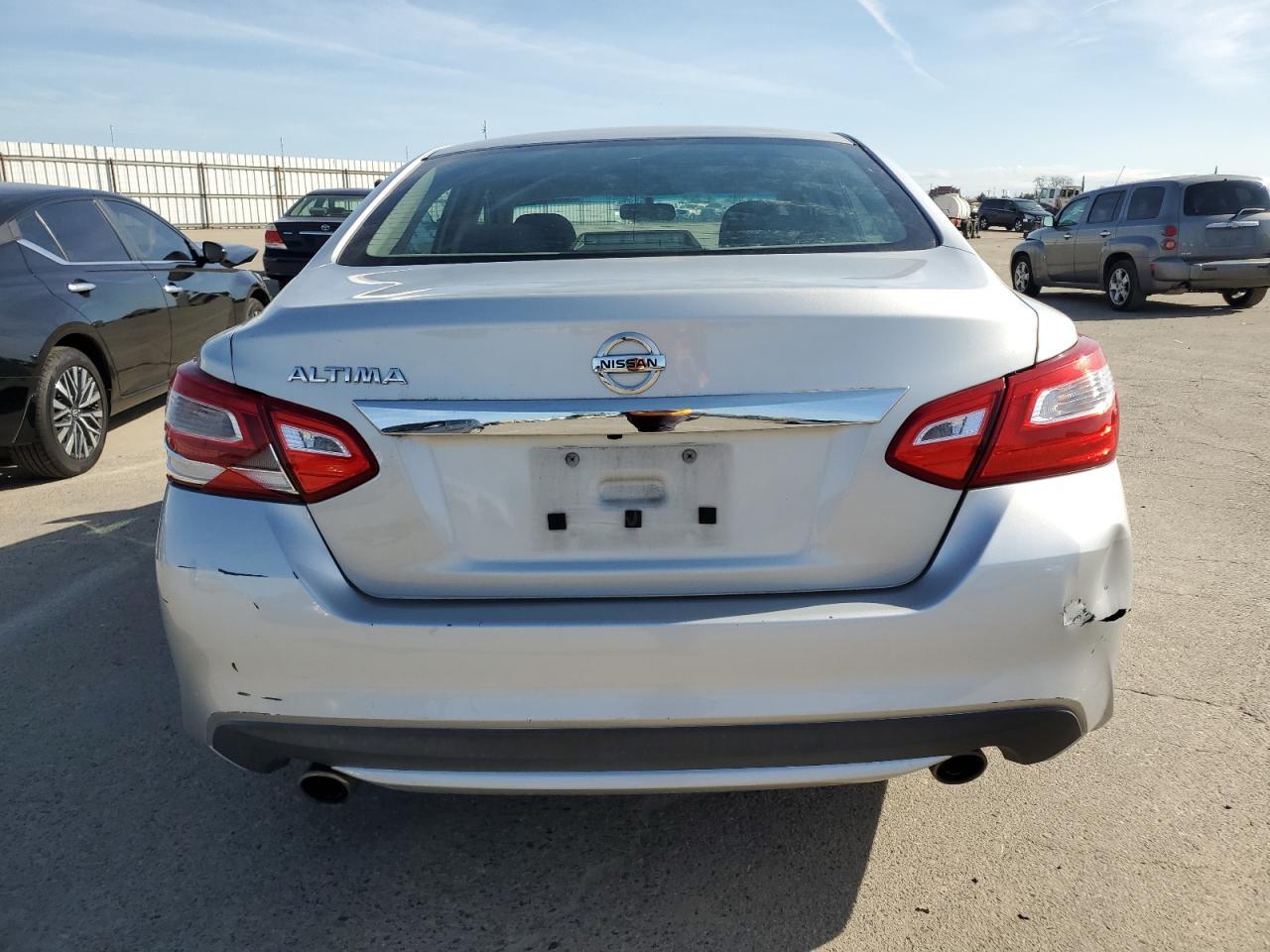 2016 NISSAN ALTIMA 2.5 - Фото 6