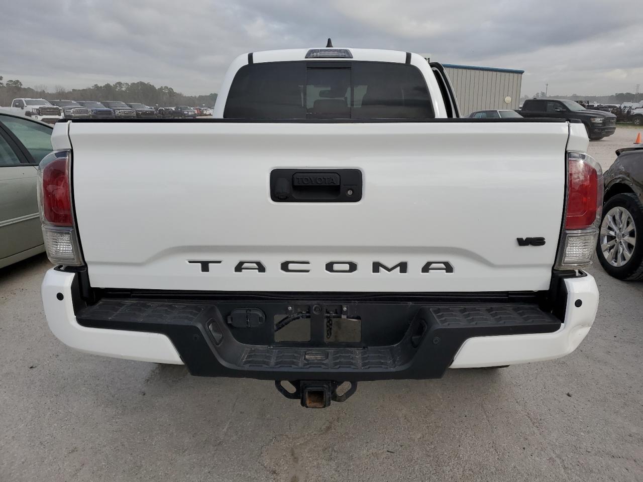 2020 TOYOTA TACOMA DOU - Image 6
