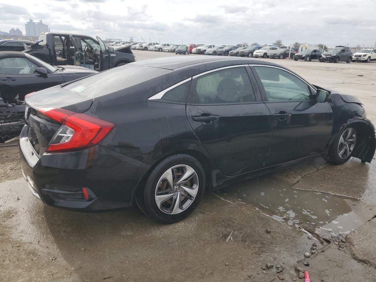 2019 HONDA CIVIC LX - Фото 3
